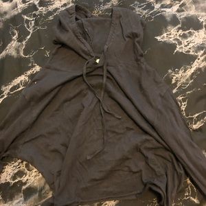 Navy blue light long sleeve hood cropped shirt